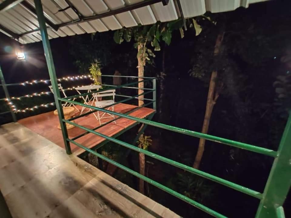 Noah'S Nest Tree House Lejlighed Thekkady Eksteriør billede